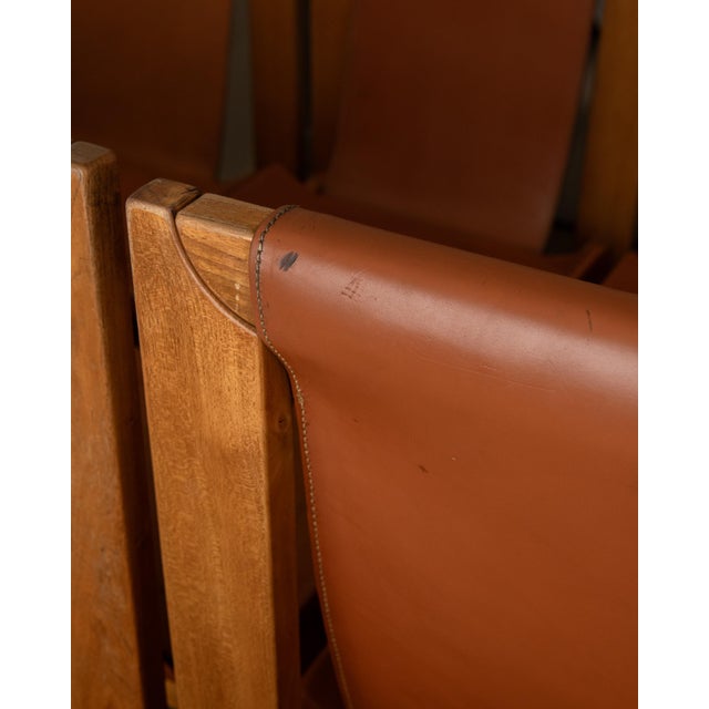 Brutalist Elm and Leather Dining Chairs attributed to Giovanni Luigi Gorgoni for Roche Bobois, 1970s, Set of 7 For Sale - Image 18 of 18