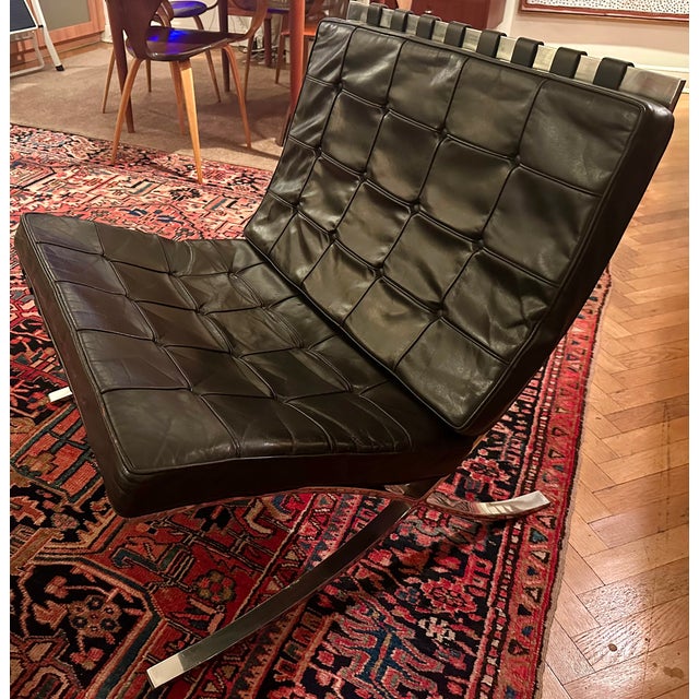Mid-Century Modern 20th Century Mies Van Der Rohe Barcelona Chairs in Black Leather and Cast Chrome Frame by Knoll For Sale - Image 3 of 11