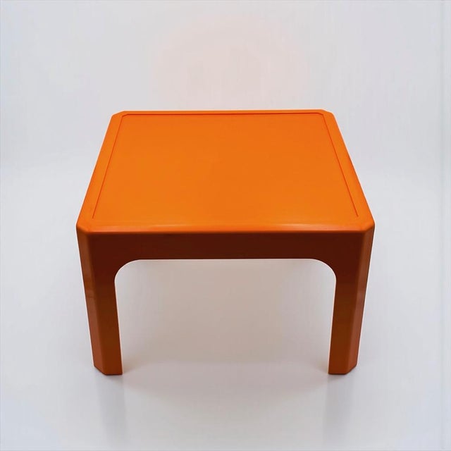 Low table model 1872 designed and produced by Gilac in France during the 1970s. Manufactured in rigid injection molded...