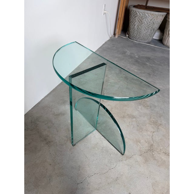 1980s Postmodern Italian Design Geometric Sculptural Glass Side Table For Sale - Image 9 of 12
