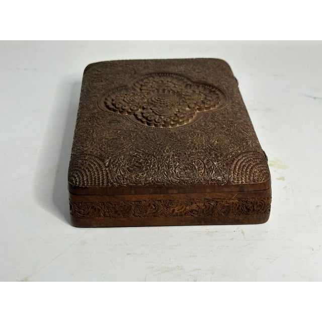 Wood Anglo-Indian Carved Box: 19th Century Jama Masjid Miniature Painting For Sale - Image 7 of 10