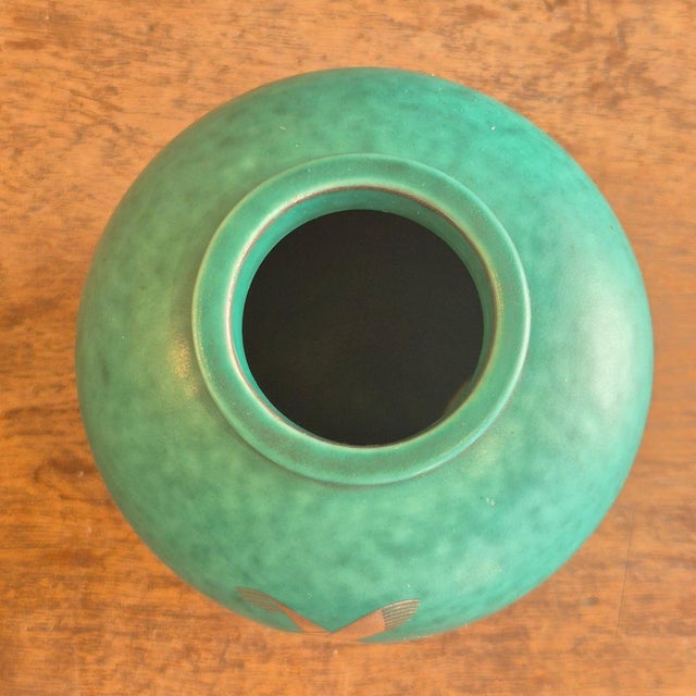 1940s Modern Swedish Stoneware Vase Model Argenta by Wilhelm Kåge, 1949 For Sale - Image 5 of 8