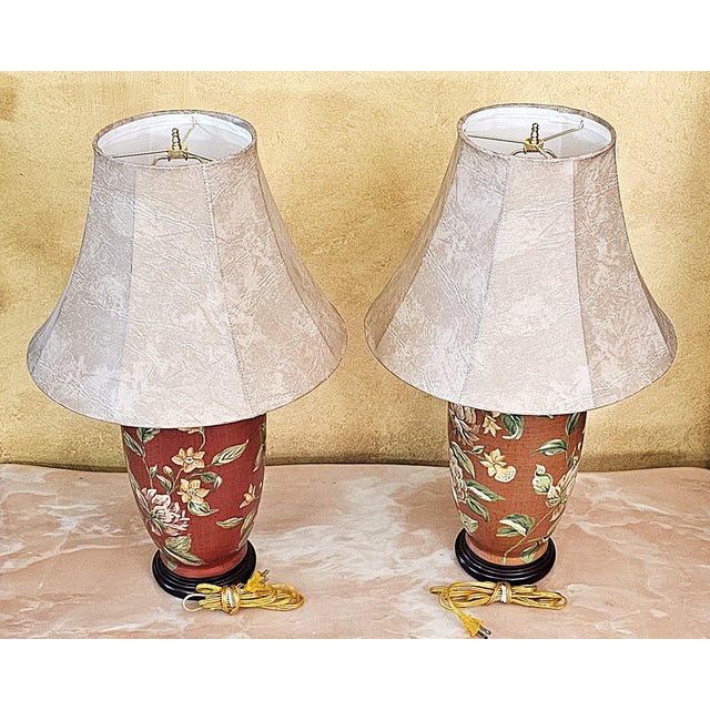 Late 20th Century Vintage Burgundy Floral Chinoiserie Ceramic Ginger Jar Table Lamps With Shades - Pair For Sale - Image 5 of 18