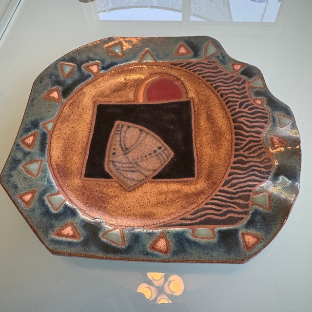 Cubism Art Pottery For Sale - Image 3 of 16