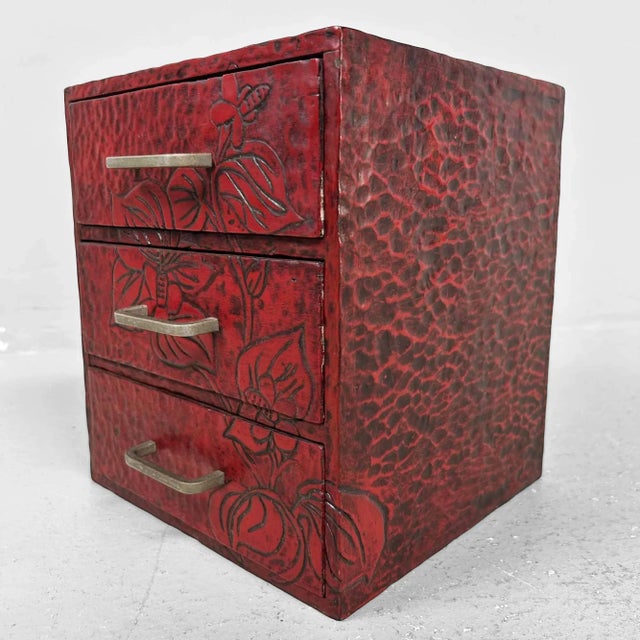 Wood Kamakura Bori Haribako Flowers Sewing Box, Japan, 1960s For Sale - Image 7 of 11