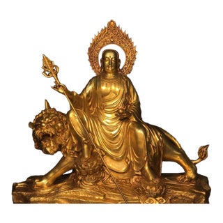 Late 19th Century Gilt Bronze Ksitigarbha Bodhisattva Statue on Lion, 7kg For Sale