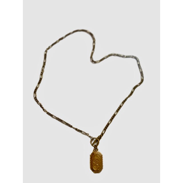 Victorian Style Gold Locket on Long Link Chain For Sale - Image 12 of 12