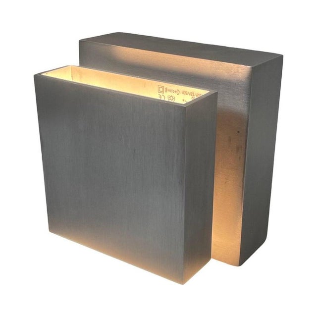 Silver Model Scobo Up and Downlighting Wall Sconce in Aluminium from Bruck For Sale - Image 8 of 8
