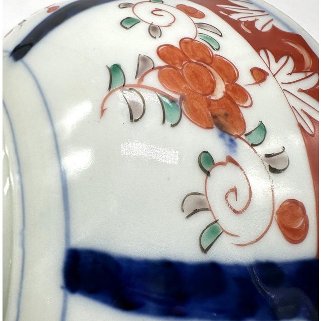 Antique 19th Century Japanese Imari Scalloped Bowl Meiji Kinrande Porcelain - 8.5” For Sale - Image 12 of 15