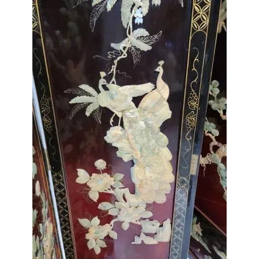 Vintage Chinese Mother of Pearl Coromandel Lacquered Screen Room Divider For Sale In Chicago - Image 6 of 7