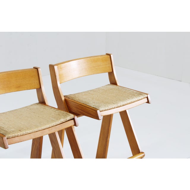 1970s Vintage Italian Wood and Rope Bar Stools, 1970s, Set of 2 For Sale - Image 5 of 9
