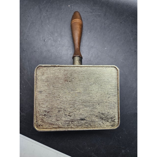 American Vintage f.b. Rogers Silverplate Silent Butler or Crumb Catcher With a Wooden Handle For Sale - Image 3 of 3