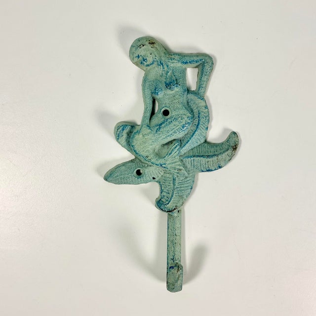 1970s Vintage Nautical Coastal Cast Iron Verdigris Mermaid Wall Hook. For Sale - Image 4 of 10