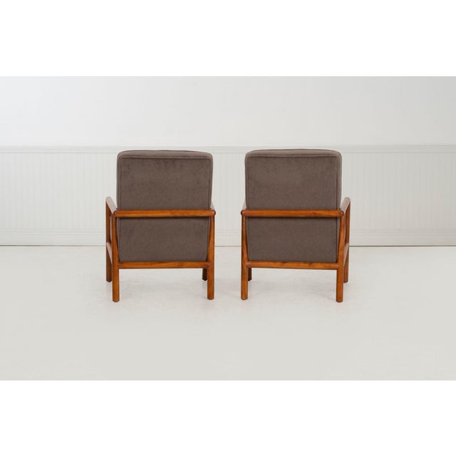 t.h. Robsjohn-Gibbings for Widdicomb Pair of Model 1601 Lounge Chairs, 1955 For Sale - Image 9 of 12