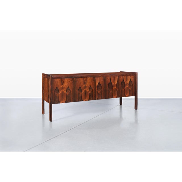 1960s Danish Modern Brazilian Rosewood Credenza For Sale - Image 9 of 14