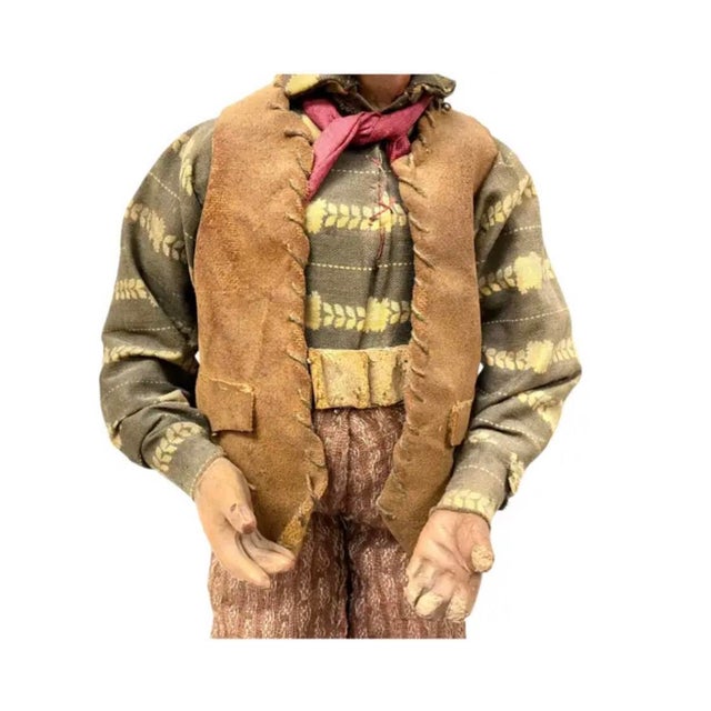 18th Century Neapolitan Crèche Figure, Terracotta & Wood Man With Red Beret For Sale - Image 4 of 10