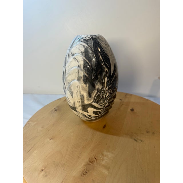 1990s Mt St Helens Ceramic Ash Glazed Vase Black White Swirl Volcano 8” Artist Signed For Sale - Image 10 of 12