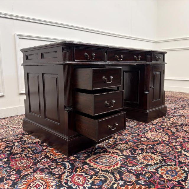English Desk in Green Leather For Sale - Image 13 of 18