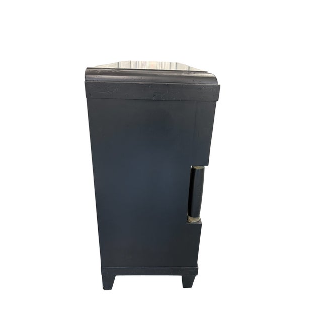 Baker Furniture Company Late 20th Century Baker Milling Road Drawer Chest For Sale - Image 4 of 17