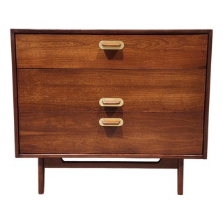 Mid-Century Modern 3-Drawer Chest by Jens Risom For Sale