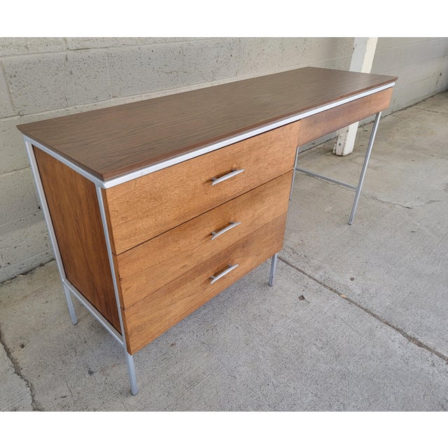 Vista of California Industrial Style Mid-Century Modern Desk For Sale - Image 9 of 18