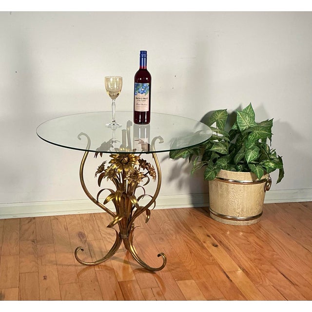 Italian Mid-Century Hollywood Regency Gild Metal Floral Design Side Table, 60s For Sale - Image 12 of 12
