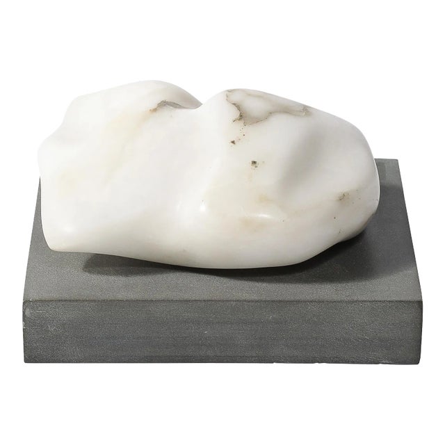 Mid-Century Biomorphic Carved Stone Sculpture on Rectilinear Slate Base For Sale