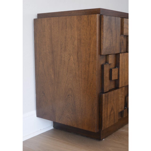 Lane Furniture MCM Lane Brutalist Staccato Lowboy Dresser & Mirror Set For Sale - Image 4 of 18