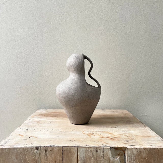 Riye Ceramic Vase For Sale - Image 4 of 4