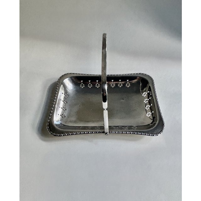 Cheltenham England Handled Silver Plate Pierced Basket For Sale - Image 4 of 18