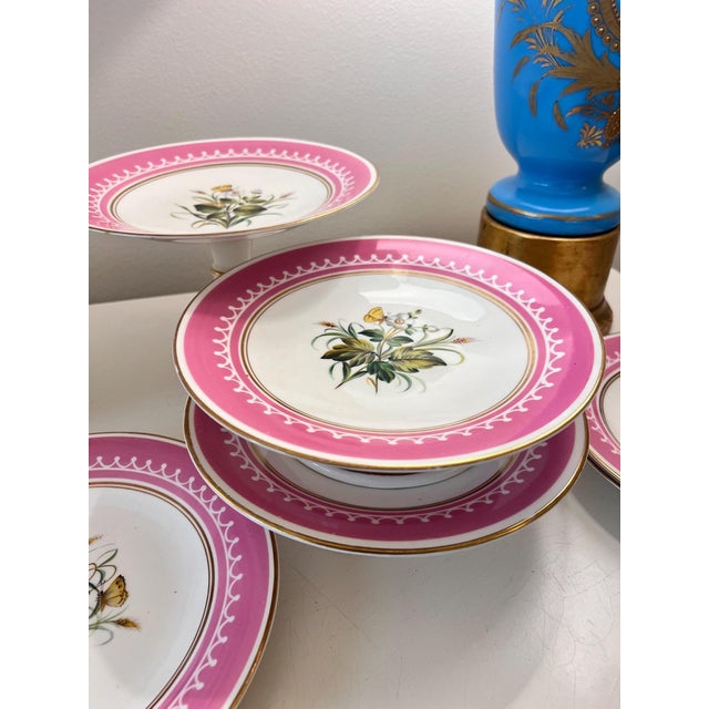 1910s Antique French Pink Old Paris Porcelain hand-painted dessert set with 12 plates and 5 assorted tazzas, porcelain with gilt accents - 17 pcs For Sale - Image 5 of 18