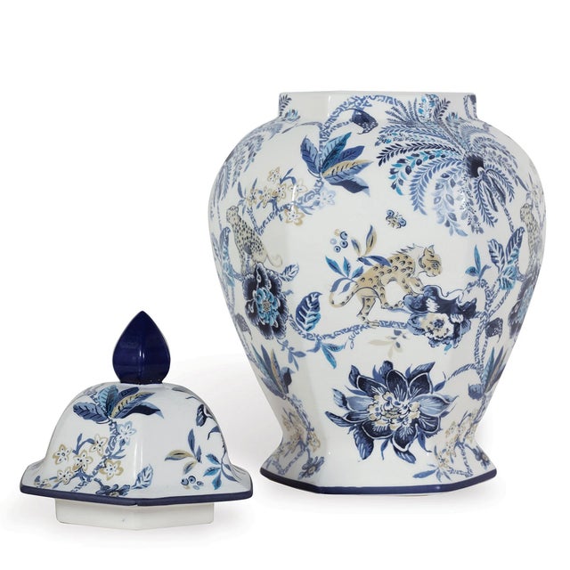 Traditional Williamsburg for Port 68 Braganza Blue Large Jar For Sale - Image 3 of 4