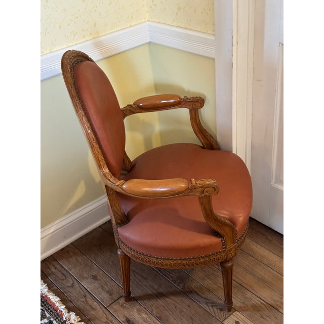 4-Piece French Louis XVI–Style Leather Seating Set — Settee & 3 Armchairs For Sale - Image 16 of 17
