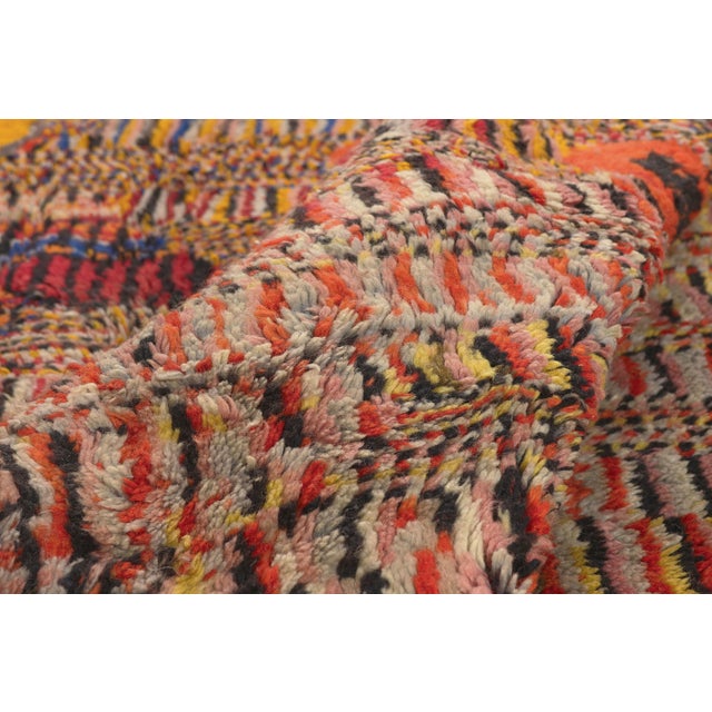 Contemporary Beni Mrirt Moroccan Rug, 09'00 X 10'07 For Sale In Dallas - Image 6 of 10