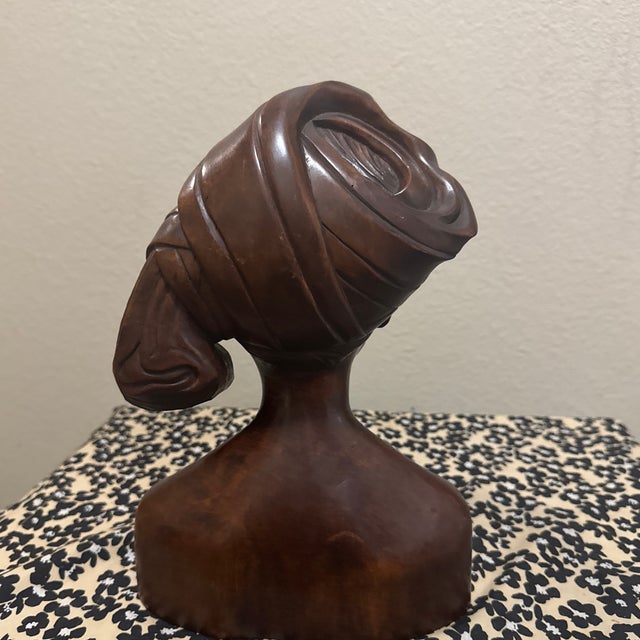 Vintage Art Deco Balinese Woman Bust – Hand-Carved Mahogany Wood Sculpture For Sale In Minneapolis - Image 6 of 11