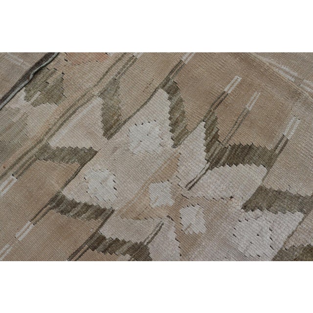 Bold Medallion Design Turkish Flat Weave Kilim Rug With Earthy Tones and Green For Sale - Image 12 of 12