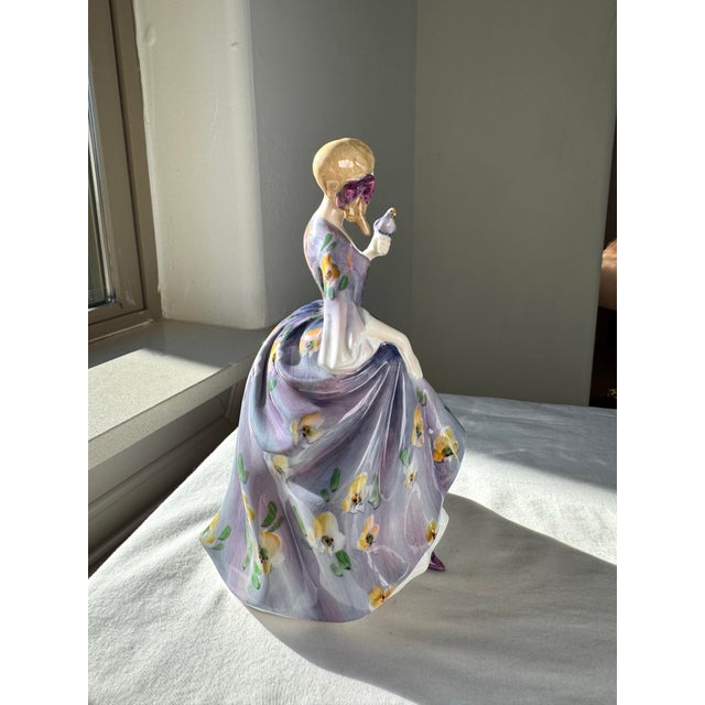 1970s 1967 Royal Doulton Figurine ~ “Nicola” ~ Hn 2839 For Sale - Image 5 of 10