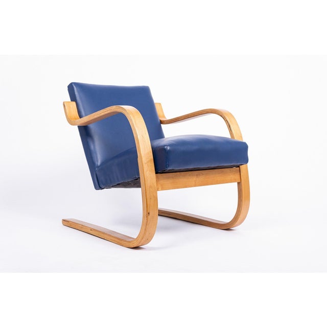 Mid-Century Modern Early Production Bauhaus 402 Blue Arm Chair by Alvar Aalto, Made in Finland, 1930s For Sale - Image 3 of 14