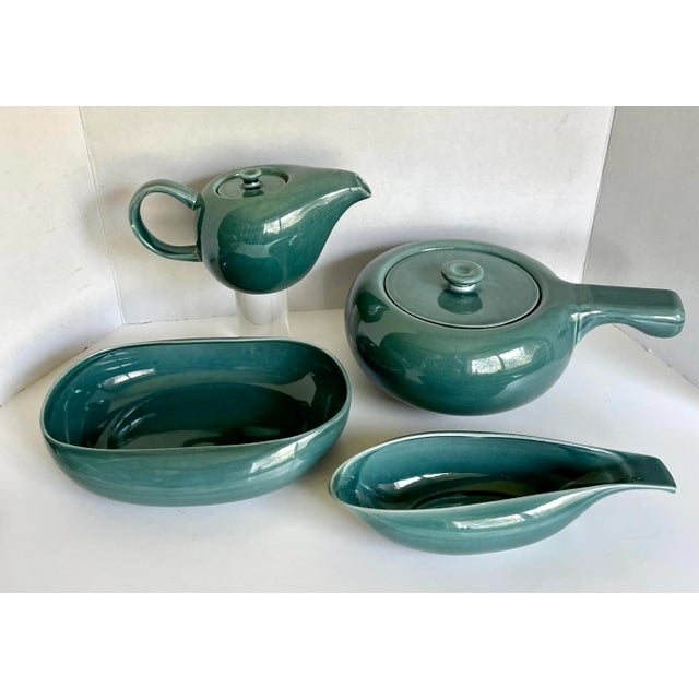 Mid 20th Century Russel Wright Steubenville Mid-Century Pottery Serving Set - Set of 4 For Sale - Image 13 of 13