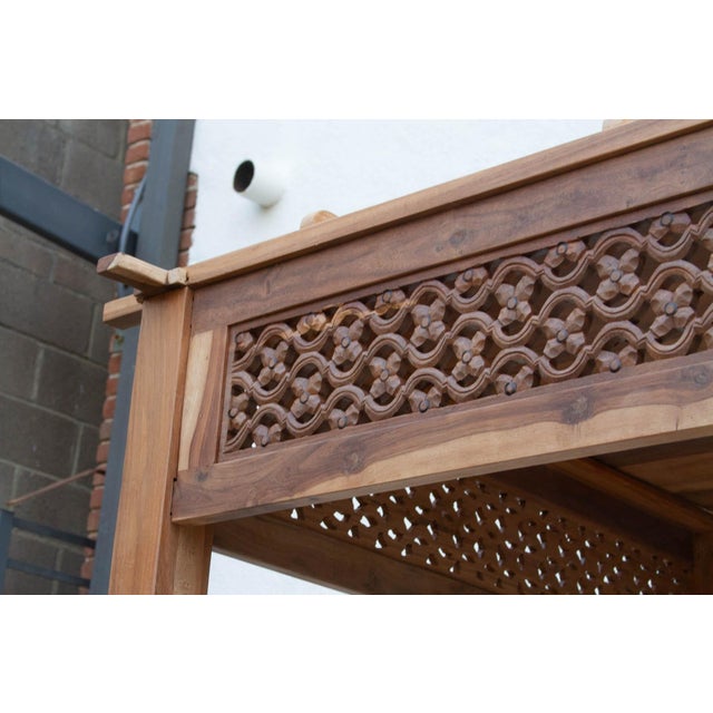 Carved Floral Jali Canopy Sanctuary Daybed For Sale In Los Angeles - Image 6 of 15