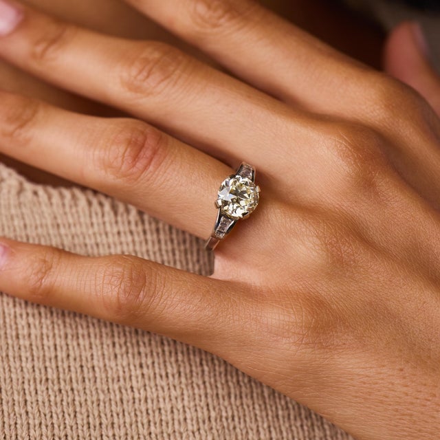 1950s Mid Century Gia 3.05 Carat Old European Cut Diamond Platinum Engagement Ring, Size 5.75 For Sale - Image 5 of 6