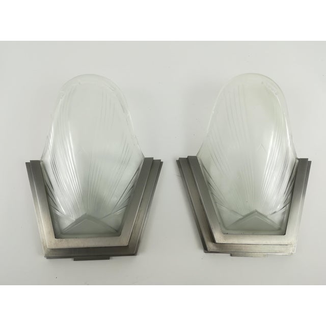 French Art Deco Wall Sconces by Verrerie Des Hanot, 1930s, Set of 2 For Sale - Image 9 of 9