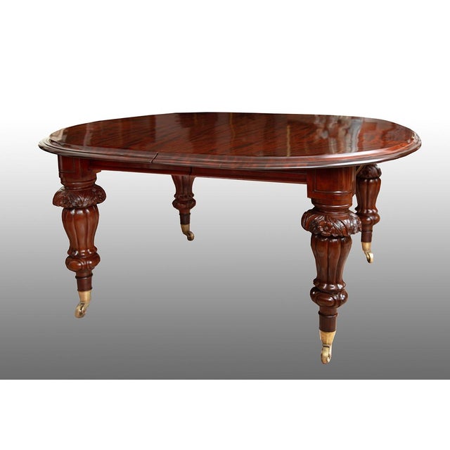 Antique Victorian English Extendable Table in Mahogany, 1800s For Sale - Image 4 of 5
