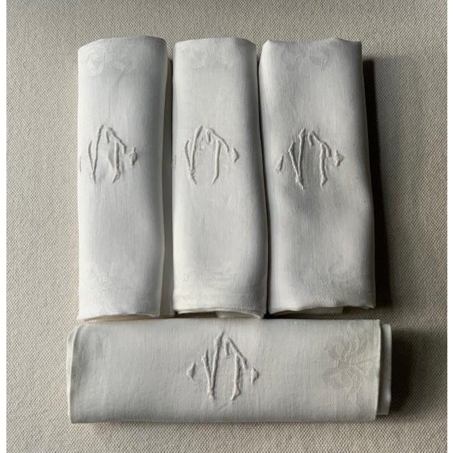 Antique French Damask Linen Napkins, Monogrammed Vt, Iris & Floral Damask, Set of 4 | C. 1900 For Sale - Image 12 of 17