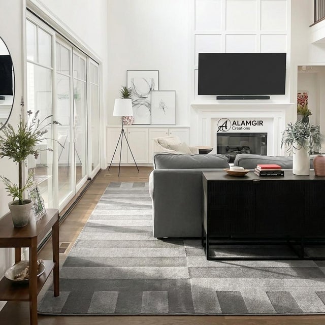 Mid-Century Modern Modern Grey Striped High-Low Hand-Tufted New Zealand Wool Rug For Sale - Image 3 of 8