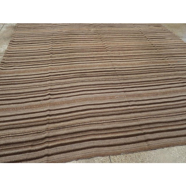 Galerie Shabab Collection Mid-20th Century Vintage Turkish Flatweave Kilim Square Room Size Carpet For Sale In New York - Image 6 of 8