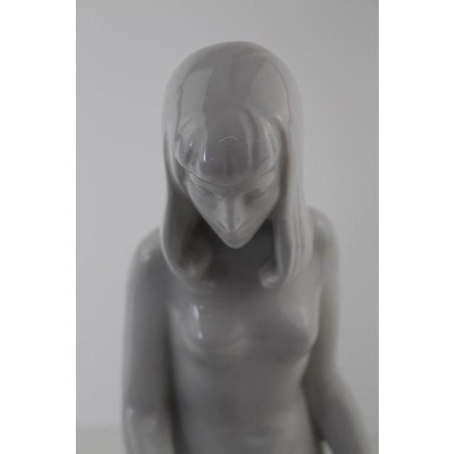 Czech Porcelain Girl with Cat Figurine from Royal Dux, 1960s For Sale - Image 4 of 15