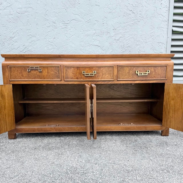 Chinoiserie Vintage Chinoiserie Burlwood Credenza by Century Furniture For Sale - Image 3 of 11
