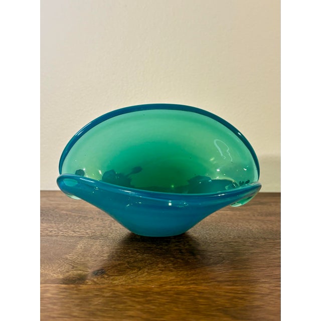 Aqua Vintage Rare Italian Murano 1970s Shell Clam Bowl Aqua Blue Opal For Sale - Image 8 of 9