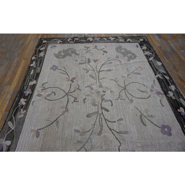 1900 - 1909 Attractive Beige Background With Delicate Soft Color Flower Pattern Antique American Hooked Rug For Sale - Image 5 of 15